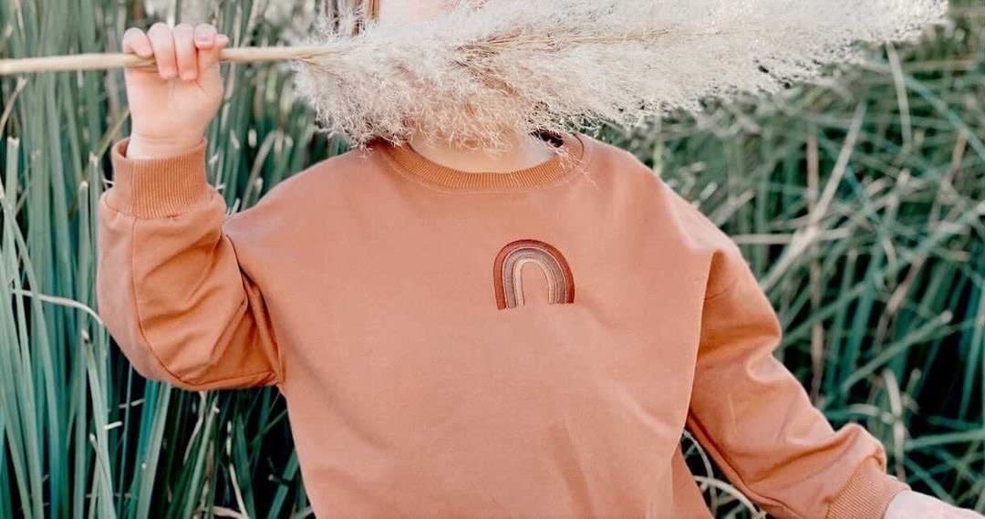 Rainbow sweater | rust